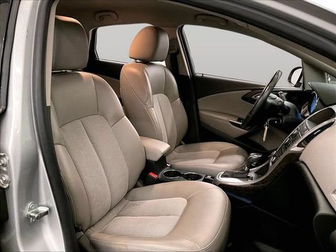 Used 2014 Buick Verano Convenience FWD image 8