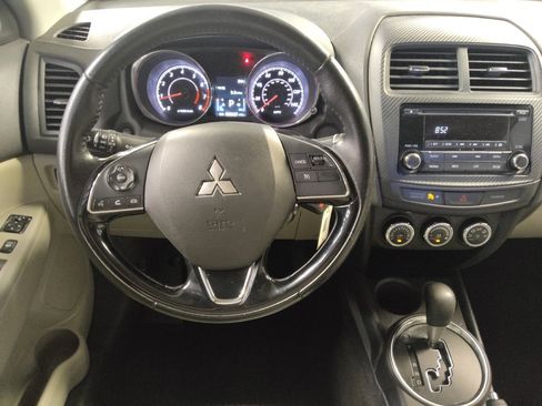 Used 2017 Mitsubishi Outlander Sport LE AWD/4WD image 22