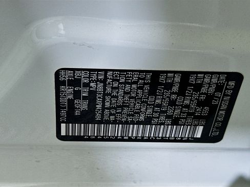 Used 2023 Nissan Rogue SL FWD image 12