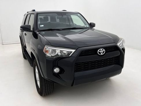 Used 2019 Toyota 4Runner SR5 Premium AWD/4WD image 3