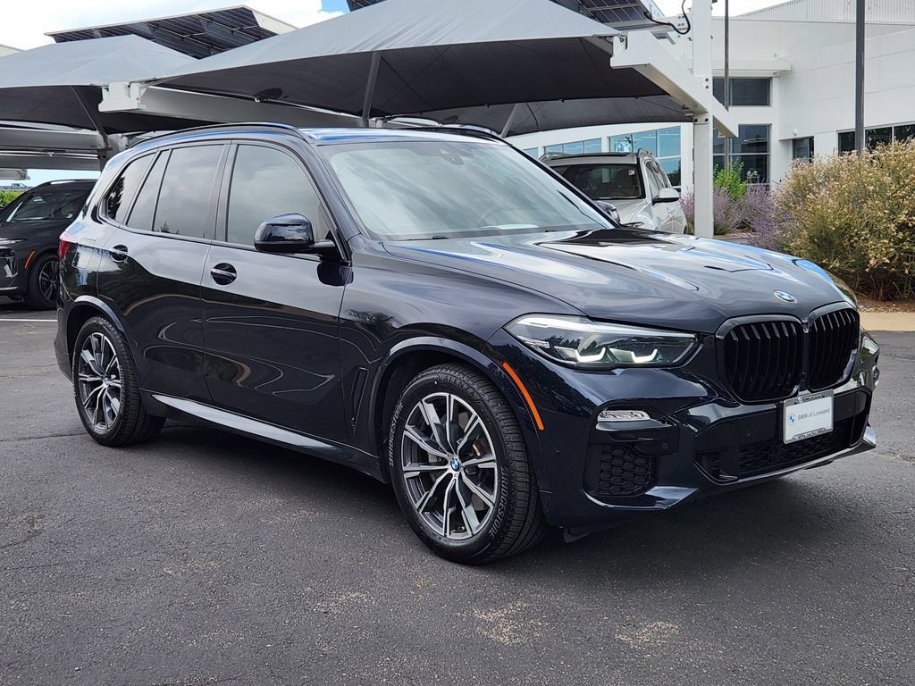 Used 2021 BMW X5 xDrive45e w/ M Sport Package AWD/4WD image 4