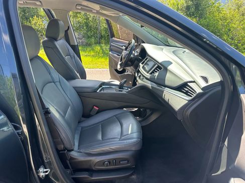 Used 2018 Buick Enclave Premium w/ LPO, Hit The Road Package image 16