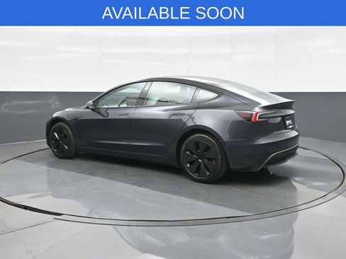 Used 2025 Tesla Model 3 Long Range RWD image 5