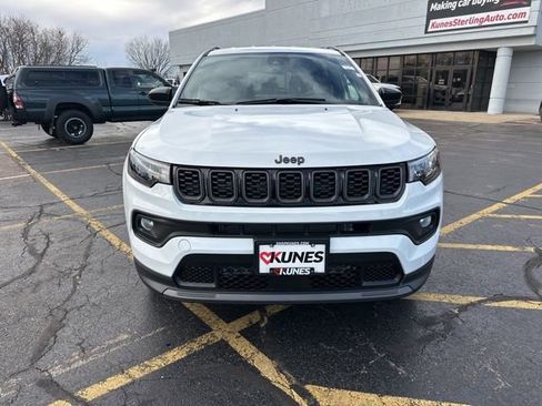 New 2026 Jeep Compass Altitude image 15