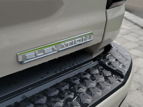New 2026 GMC Canyon Elevation w/ Convenience Package RWD image 7