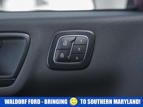 Used 2024 Ford Escape ST-Line Elite image 40