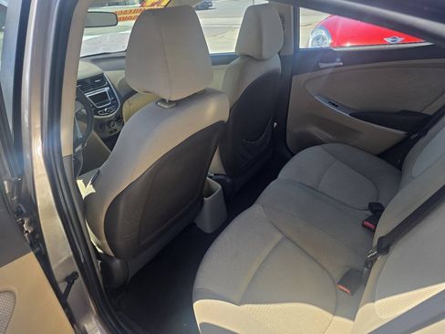 Used 2014 Hyundai Accent GLS FWD image 14