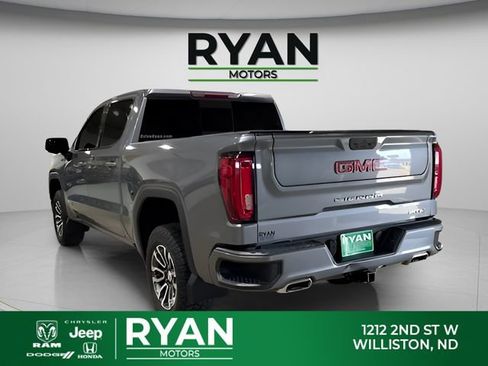 Used 2019 GMC Sierra 1500 AT4 w/ AT4 Preferred Package AWD/4WD image 5