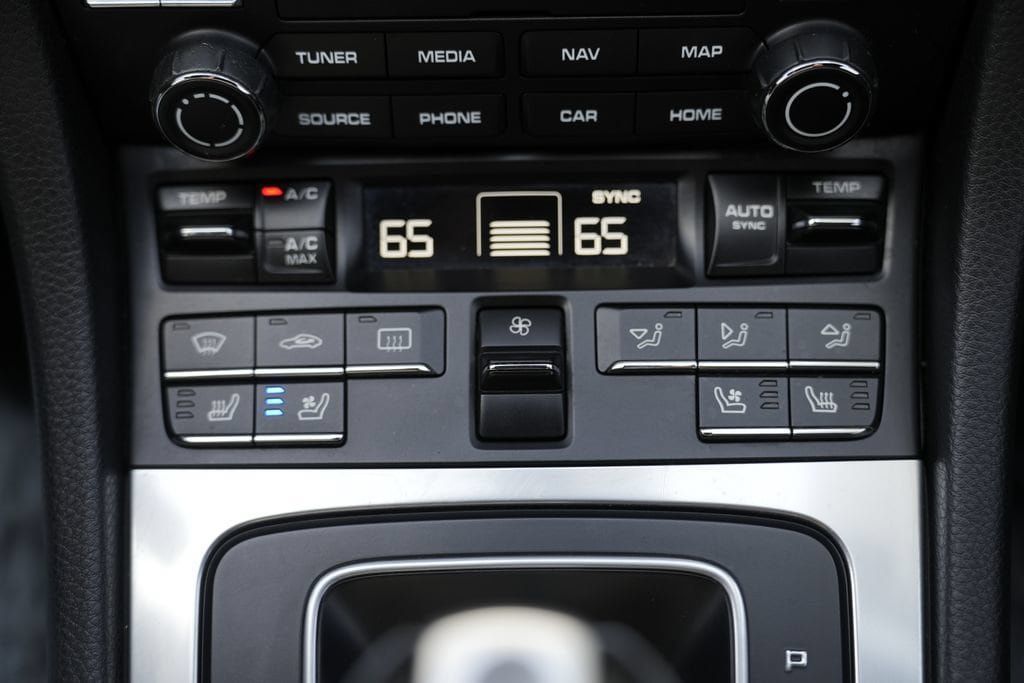 Used 2017 Porsche 911 Carrera RWD image 59