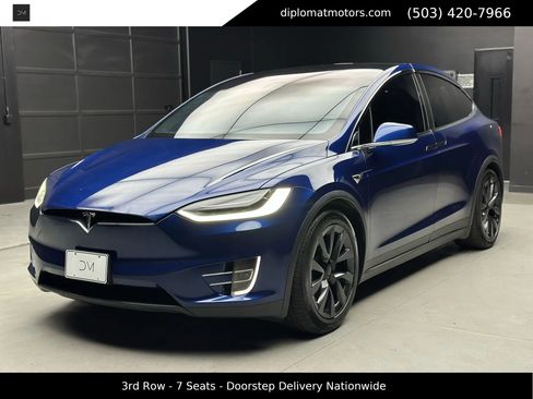 Used 2017 Tesla Model X 75D image 1