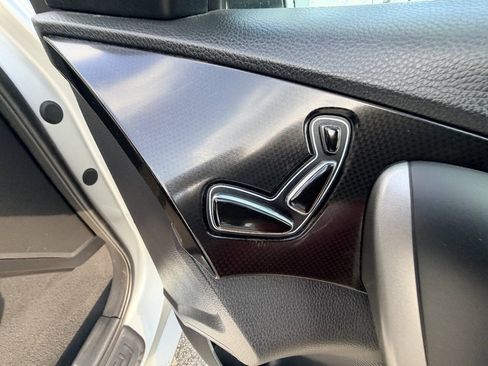 Used 2015 Hyundai Azera FWD image 76