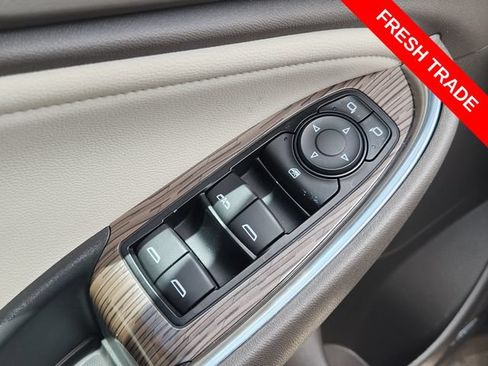 Used 2024 Chevrolet Malibu LT FWD image 22