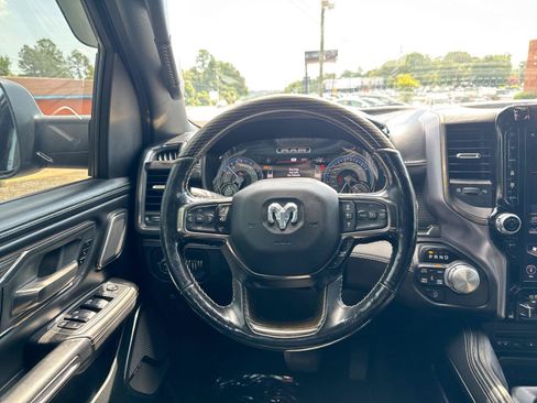 Used 2019 RAM 1500 Limited AWD/4WD image 6