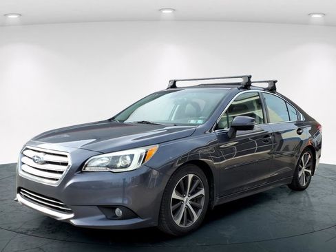 Used 2017 Subaru Legacy 3.6R Limited image 2