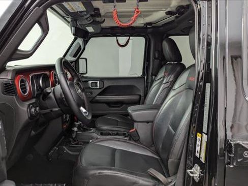 Used 2018 Jeep Wrangler Unlimited Rubicon image 14