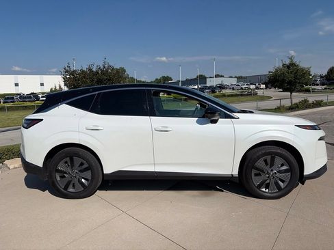 Used 2025 Nissan Murano SL AWD/4WD image 15