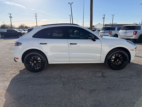 Used 2021 Porsche Macan Turbo AWD/4WD image 8
