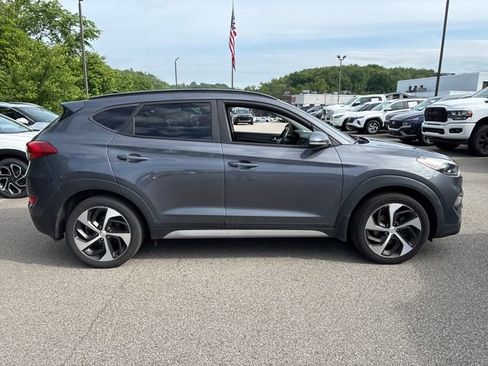 Used 2018 Hyundai Tucson Value AWD/4WD image 6