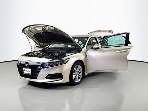 Used 2018 Honda Accord LX image 18