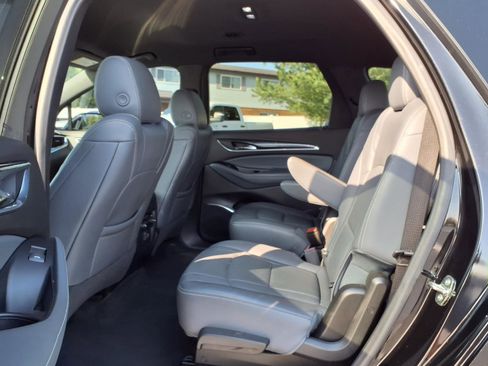 Used 2023 Buick Enclave Essence w/ Trailering Package, 5000 lbs. FWD image 19