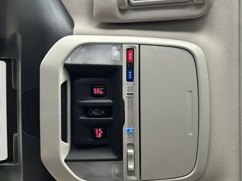 Used 2023 Subaru Forester Premium AWD/4WD image 81