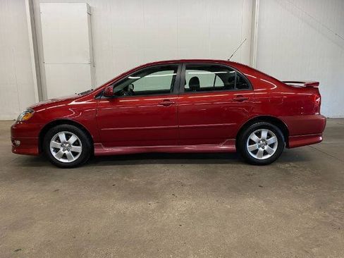 Used 2007 Toyota Corolla S w/ Extra Value Pkg 1 FWD image 2