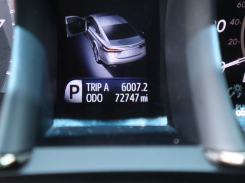 Used 2018 Toyota Avalon XLE Premium FWD image 27