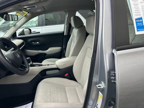 Certified 2024 Honda HR-V LX image 25