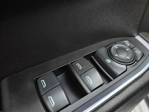 Used 2024 Chevrolet Silverado 1500 LT Trail Boss w/ Protection Package image 12