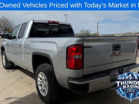 Used 2018 GMC Sierra 1500 SLE w/ Suspension Package, Off-Road AWD/4WD image 7