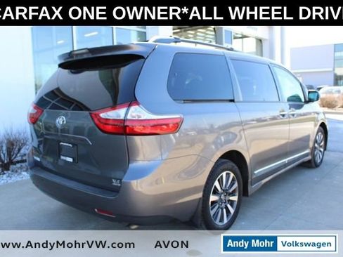 Used 2018 Toyota Sienna XLE w/ XLE Navigation Package AWD/4WD image 6