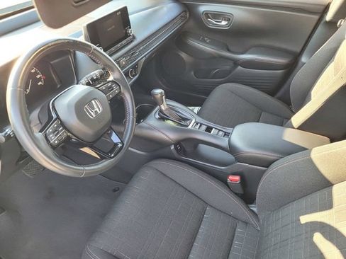 Used 2024 Honda HR-V Sport image 9