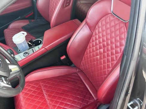 Used 2023 Genesis G70 3.3T w/ Sport Prestige Package image 13