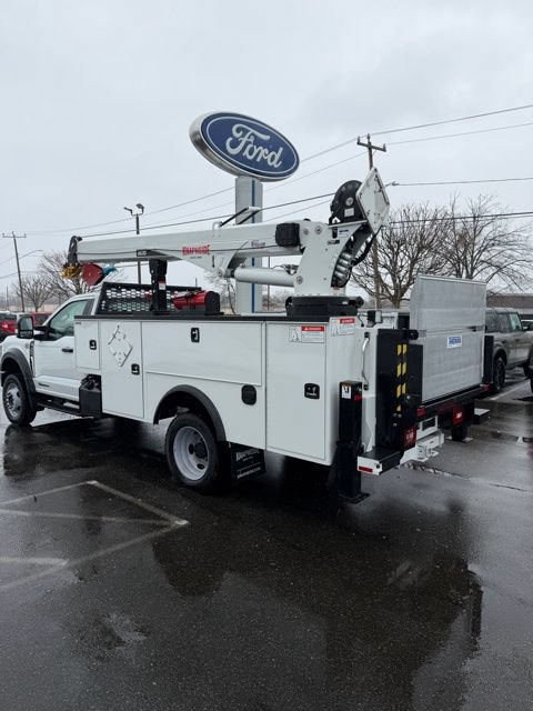 New 2025 Ford F550 4x4 Regular Cab Super Duty image 4