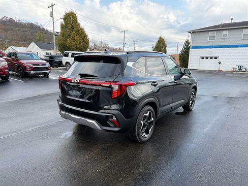 Used 2025 Kia Seltos EX w/ EX Sunroof Package image 8