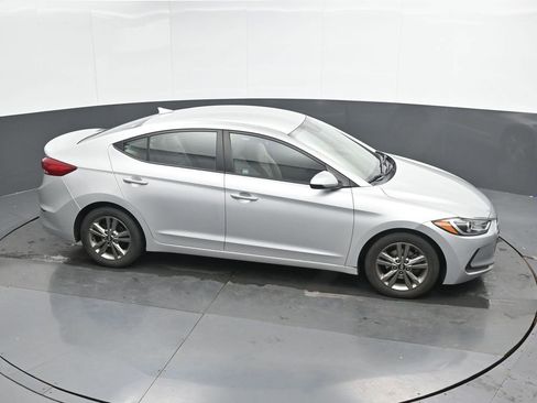 Used 2018 Hyundai Elantra SEL image 38