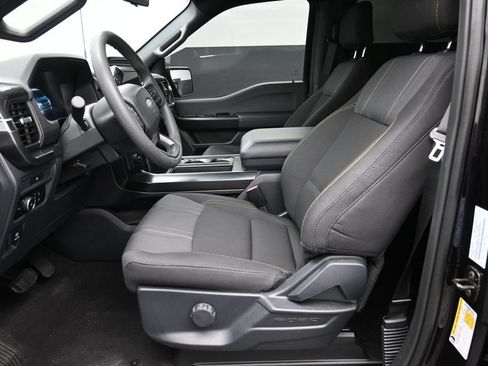 Used 2025 Ford F150 STX w/ Equipment Group 200A RWD image 21