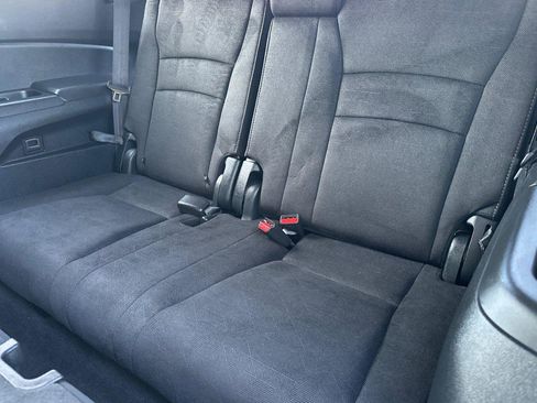 Used 2020 Honda Pilot EX image 15