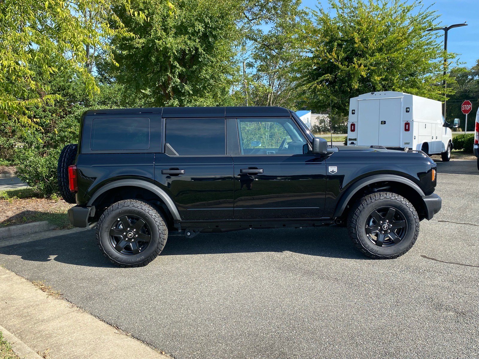 Used 2025 Ford Bronco Big Bend AWD/4WD image 3