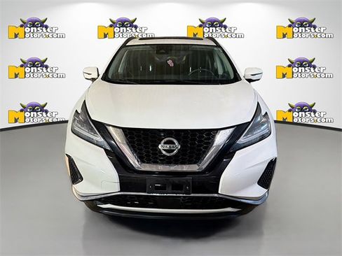 Used 2020 Nissan Murano SV image 2