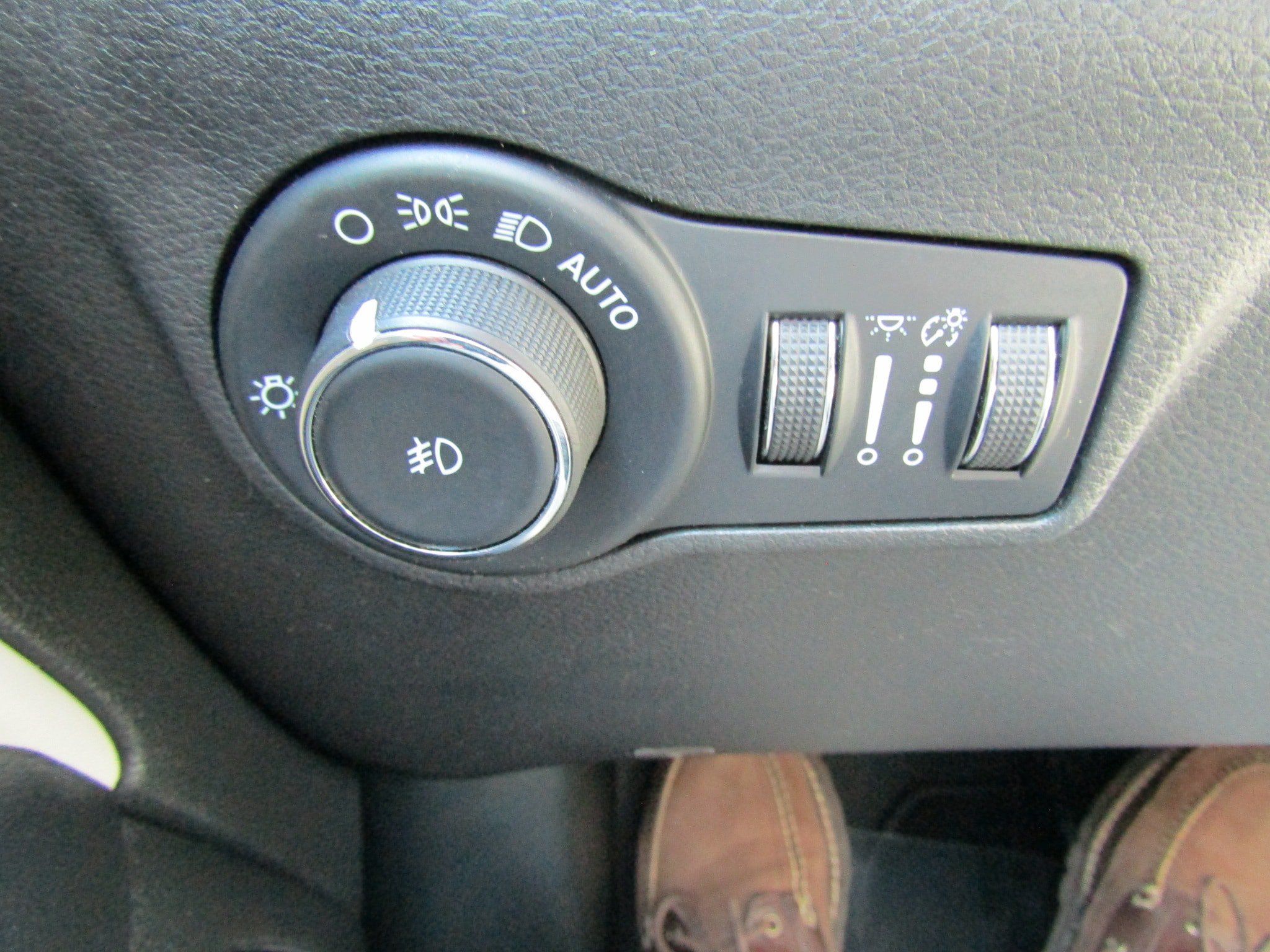 Used 2025 Jeep Compass Limited AWD/4WD image 22