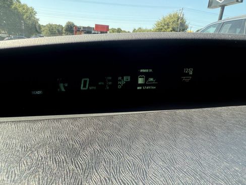 Used 2013 Toyota Prius Three image 20