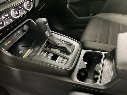 Used 2025 Honda CR-V EX-L image 18