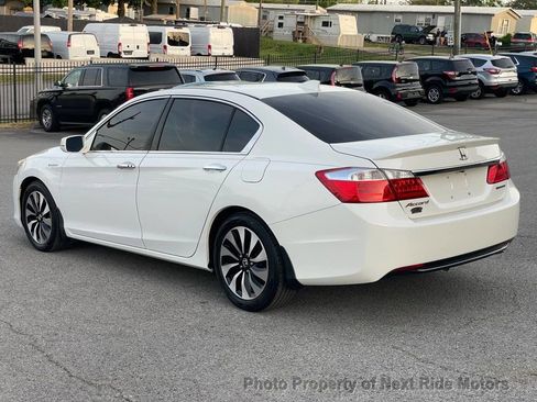 Used 2015 Honda Accord EX-L image 5