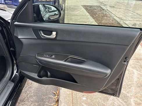 Used 2020 Kia Optima Premium image 17