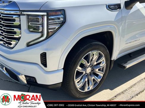 Certified 2023 GMC Sierra 1500 Denali w/ Denali Reserve Package AWD/4WD image 10