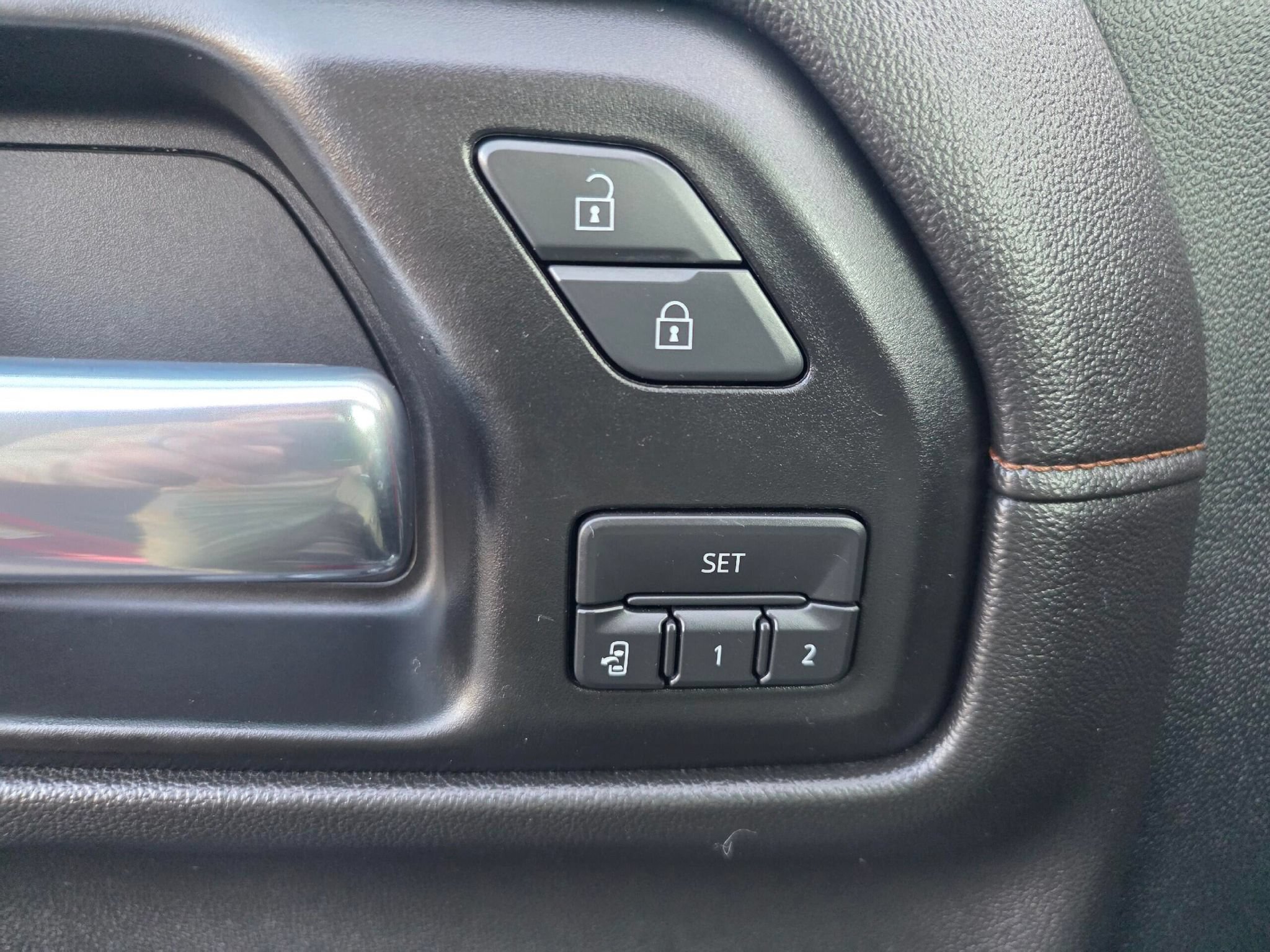 Used 2019 GMC Sierra 1500 AT4 w/ AT4 Premium Package AWD/4WD image 29