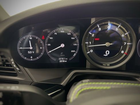 Certified 2024 Porsche 911 Carrera T image 24