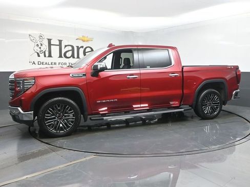 Used 2024 GMC Sierra 1500 SLT w/ SLT Premium Plus Package AWD/4WD image 30