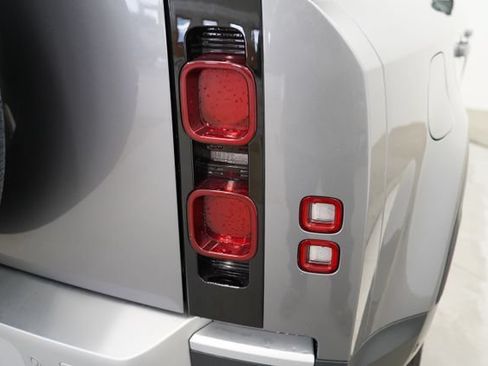 Used 2024 Land Rover Defender 110 S AWD/4WD image 48